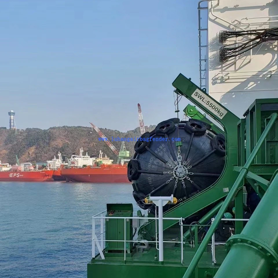 Pneumatic Fender Davit